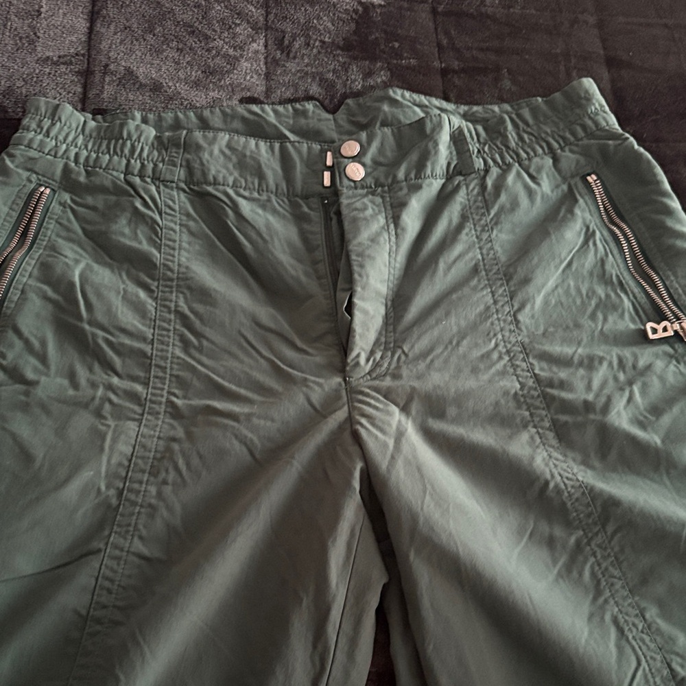 Green Cargo Pants with Zipper Pockets